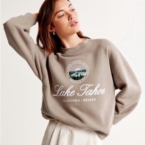 Abercrombie Crew Neck Lake Tahoe Sweatshirt